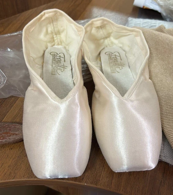 POINTES NEUVES Danse Classique GRISHKO