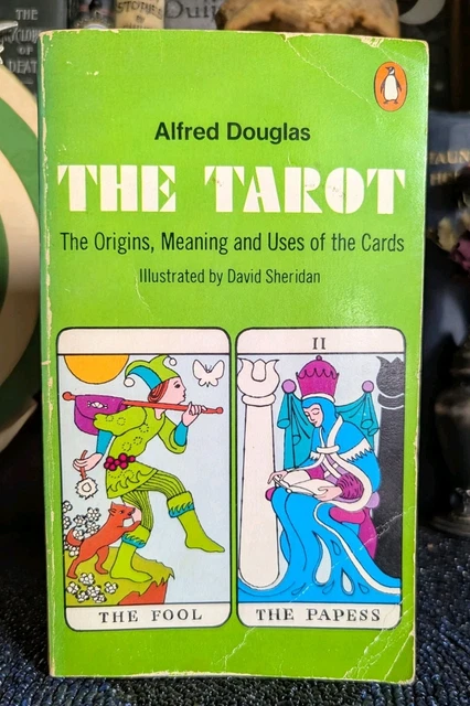 【洋書・ペンギンブックス】 THE TAROT　Alfred Douglas 洋書・ペンギンブックス】 THE TAROT Alfred Douglas Tarot: The