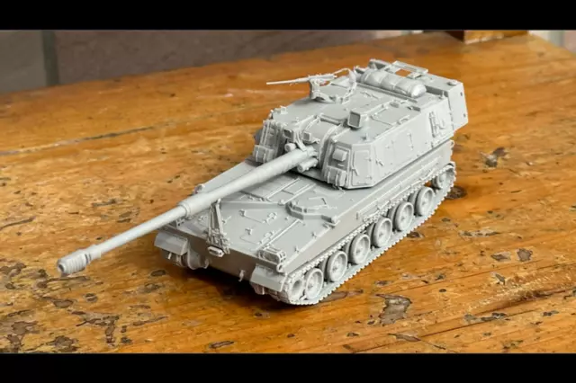 1/72 Modern Korea "K9 Self-Propelled Howitzer" Tank kit model (3D printed)