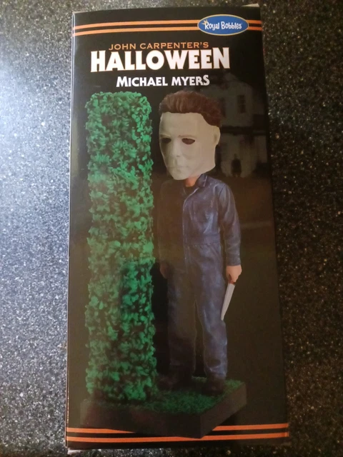 🎃  Michael Myers Hedges/Clothes Line Royal Bobbles Bobblehead Statue Figures 🎃 3