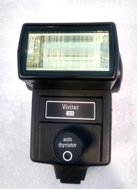 Vivitar 283 Auto Thyristor Camera Flash  W/ Pocket Instruction Manual