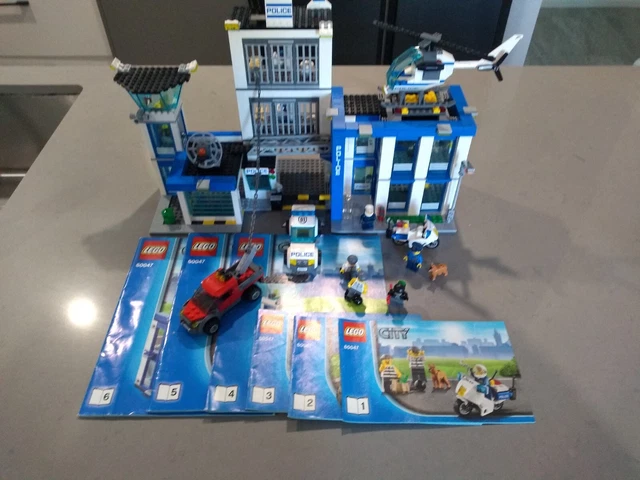 Lego 60047 hot sale