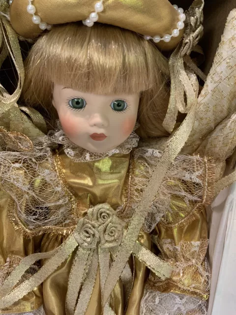 LE Porcelain Blond Angel Seymour Mann Connoisseur Collection Doll, NRFB 16"