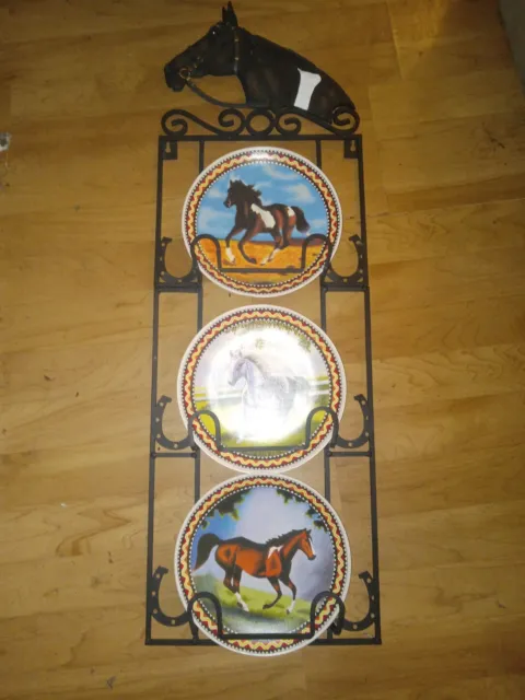 Beautiful Cast Iron Metal Horse Design Plate Rack w/ 3 Horse Picture...