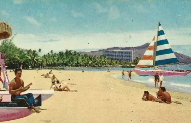Postcard: Waikiki, Beach At Hawaiian Village Hotel Nani Lii Natural Color Card