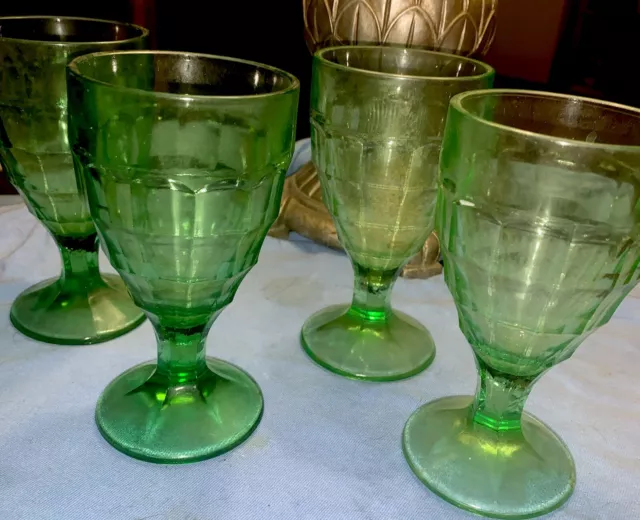 Depression hazel-atlas glasses set of 4 colonial block green water goblets.