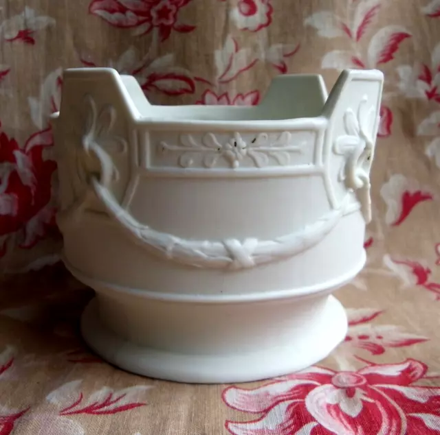 Ancien Pot, Jardinière, Cache-Pot En Biscuit De Porcelaine