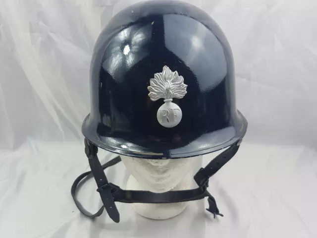 (J1) Frankreich Helm Legion Stahlhelm Gendarmerie + Innenhelm 2 Teilig