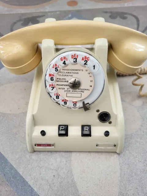 Téléphone ancien bakélite marque NOR années 60