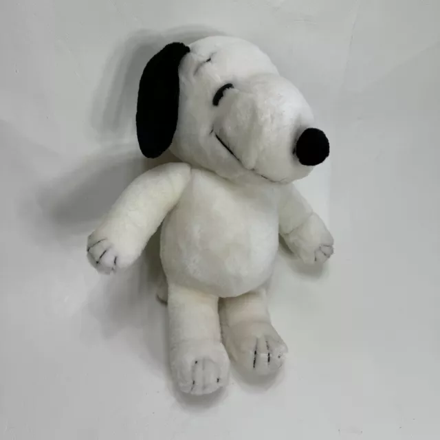 Vintage Snoopy Doll 11” Made In Taiwan United Features Syndicate