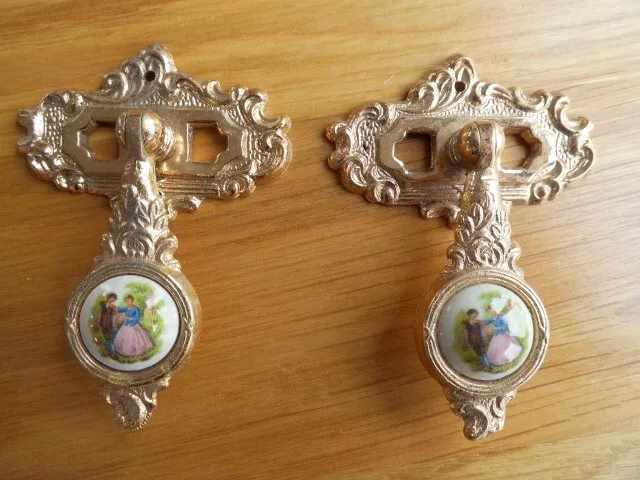 2 x Ornate Brass & Ceramic Vintage Cabinet / Drawer Door Drop Pull Handles