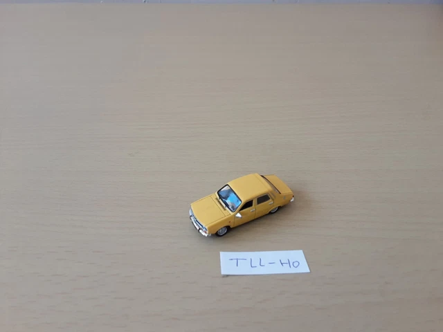 UNIVERSAL HOBBIES, RENAULT 12 TL, 1/87e