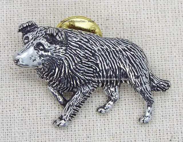 Border Collie Sheep Dog Pin Badge (Artisan English Silver Pewter Brooch in pouch