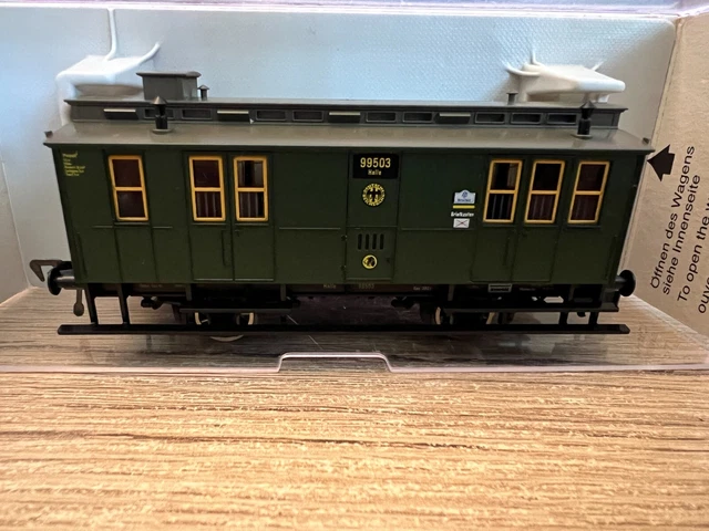 Fleischmann 8740 · Schnellzug-Gepäckwagen der DR