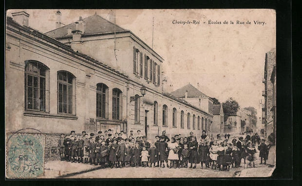 CPA Choisy-le-Roi, Écoles de la Rue de Vitry