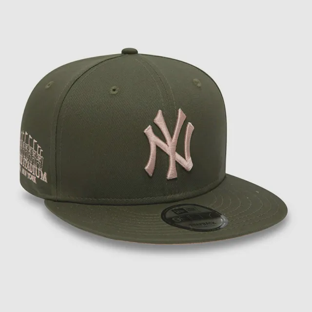 New Era Cap. New York Yankees Khaki Green 9Fifty Snapback Hats M/L