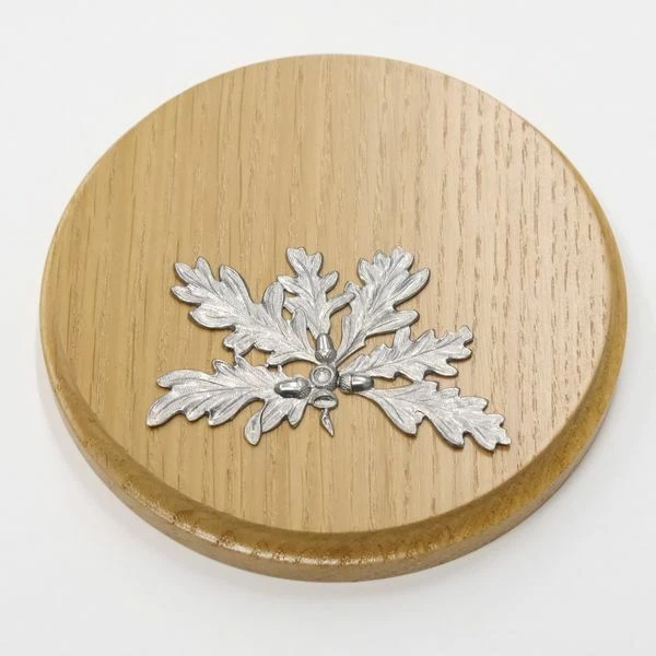 Placa de Jabalí Redondo Claro Af 13 CM Con Hoja Roble 6-blättrig Tablero Keiler