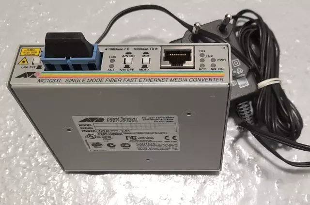 ALLIED TELESYN - MC103XL Convertisseur de média Ethernet 100mbs Fibre Optique