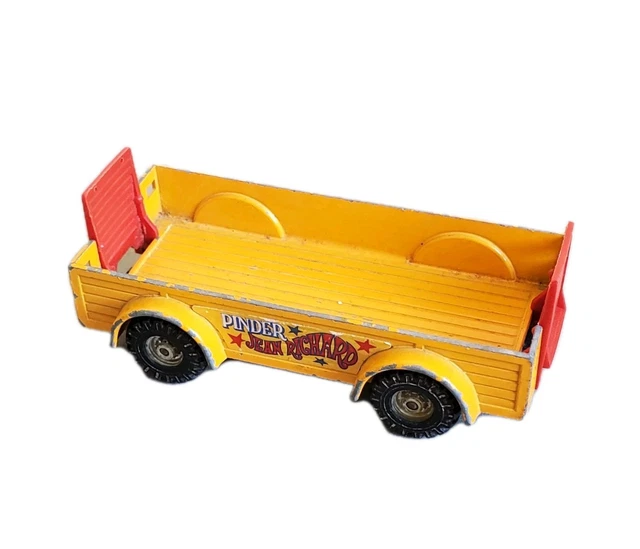 Cirque BUFFALO : MACK NR, Remorque, et BERLIET GDR (1/50