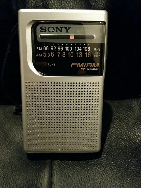 SONY POCKET RADIO ICF-R100MT, Japanese version. - RARE