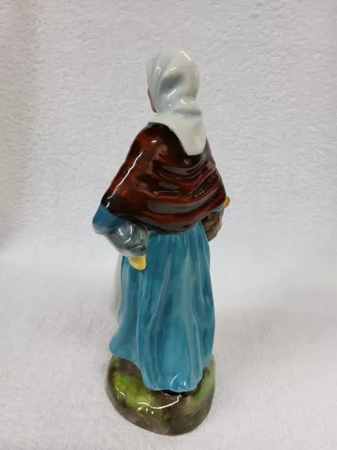 Royal Doulton Figurine  - "Country Lass" HN 1981 3