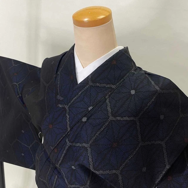 VINTAGE Japanese Kimono Oshima Tsumugi Silk tumugi Wear Haori black 1029