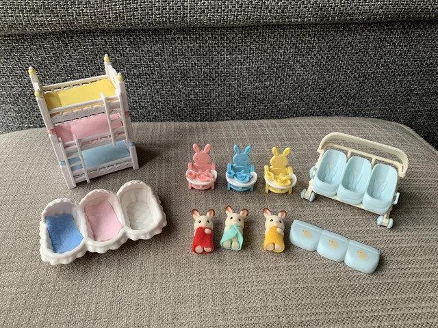SYLVANIAN FAMILIES RABBIT Triplets Care Set, Stroller and Bunk Bed ...