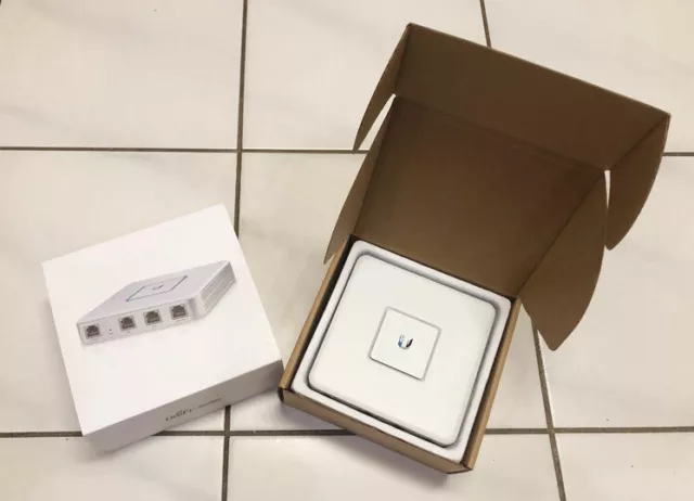 Ubiquiti UniFi Security Gateway, USG, OVP, Rechnung mit MwSt., NP 230 EUR