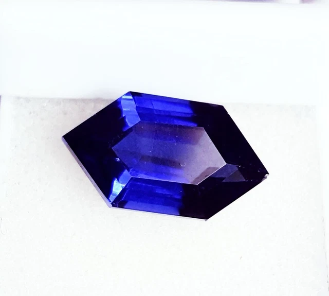 Saphir Bleu Naturel Taille Marquise 0,94 Carats - Certificat AIGS Inclus - Neuf Sans Emballage