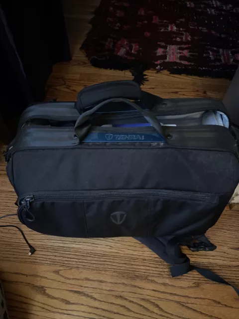Mochila Tenba Cineluxe 21 - Cámara/Drone con apertura estilo médico