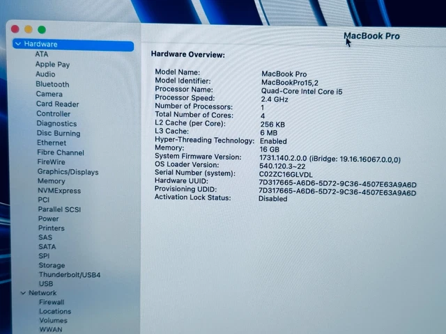 Apple MacBook Pro 13" 2019 ID Touch Bar Intel Quad Core i5 2.4Ghz 16GB 256 GB unità di memoria a stato solido 18