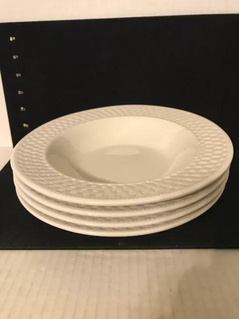 Set Of Four Oneida White Westerly Basket Rimmed Stoneware Soup Bowls 9" Dia.