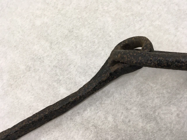 ANTIQUE 19th CENTURY 10oz  HAND FORGED  WROUGHT IRON FIRE PIT CHAIN 3