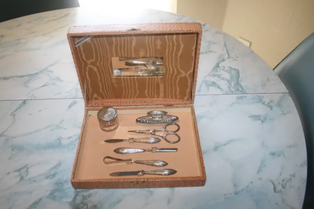 Vintage Sterling Silver Manicure Set Cased Art NOUVEAU Great Valentine Gift!