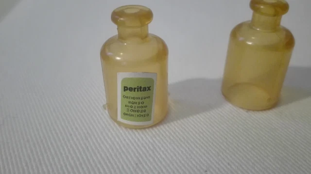 LOT DE 7 bouteilles et flacons des années 1900 EUR 20,00 - IT