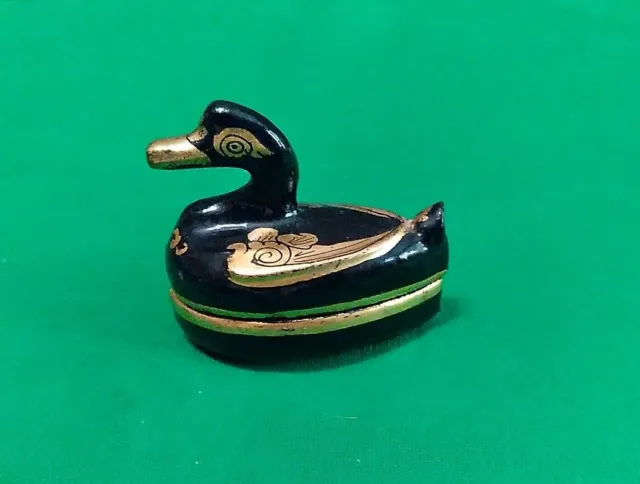 Vintage Burmese Lacquer Gold Gild Duck Box Gold & Black Lacquerware Myanmar 2.5"
