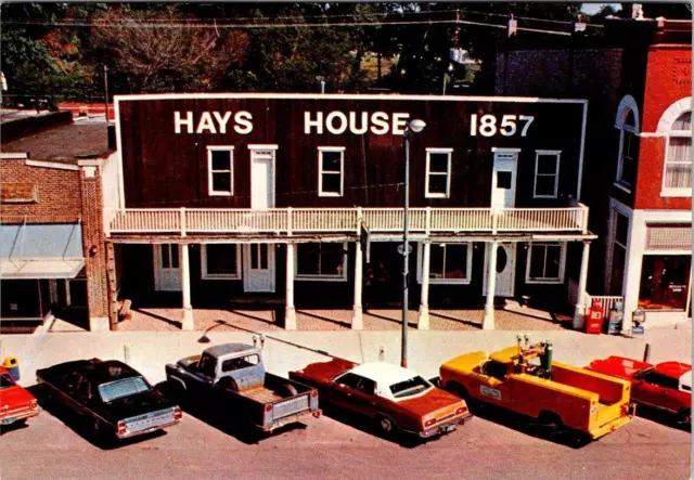 Council Grove, KS Kansas  HAYS HOUSE RESTAURANT Roadside  4X6 Vintage Postcard