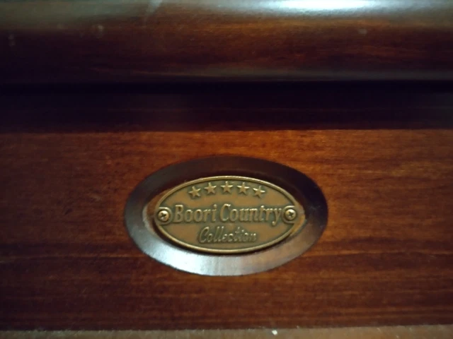 Boori Country Collection Cot / Convertible Bed, adjustable, very good condition