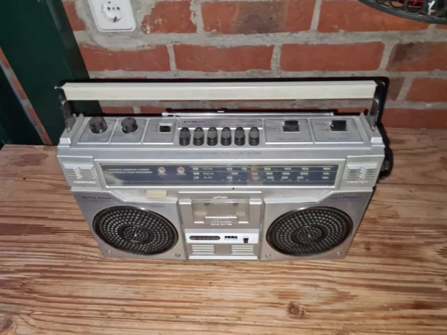 SANYO M9921LU  Radio Kassettenspieler Ghettoblaster vintage