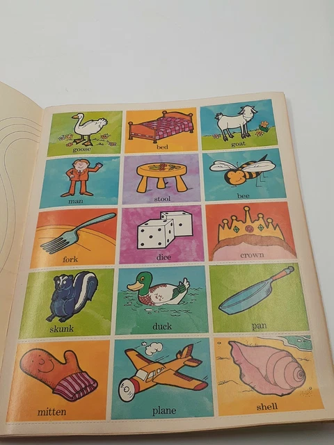 1979 A Golden Learning Bee Book Simple Rhymes Stamps Coloring Writing 3
