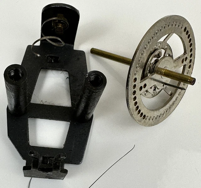 VINTAGE UNBRANDED FLOATING Balance Wheel Assembly Clock Repair Parts ...