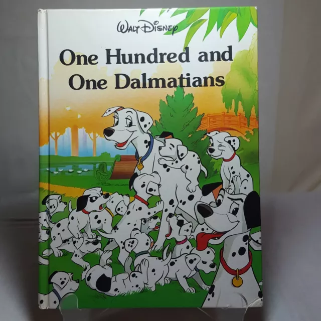 Walt Disney 101 dalmatians hardcover book preowned good condition