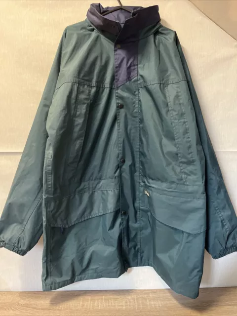 Regatta Men's Heavy Green Hooded Padded Zip Winter Jacket Coat Size Medium