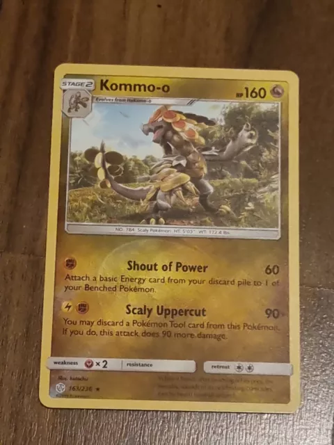 Pokemon Sonne Mond Kosmische Sonnenfinsternis Kommo-o 163/236 seltene umgekehrte Holo-Karte