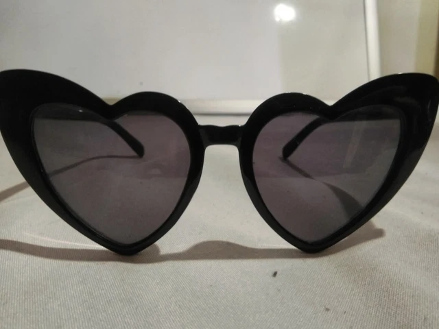 Women's Fashion Black Heart Shaped Sunglasses Adult Lenses Lightweight Plastic