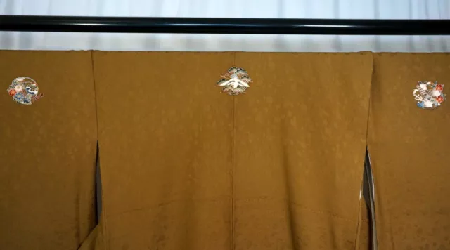 Japanese kimono  "Iro-TOMESODE", Gold thread/leaf, 5 family crests,L5' 4"..3494 3