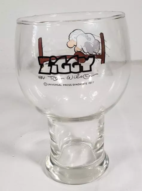 ZIGGY TOM WILSON DRINKING GLASS 1976 Football Player Goalposts BEER vtg