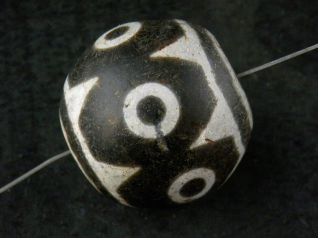 Nice Pure Large Tibetan Natural Cinnabar Agate Dzi *Tiger Teeth 6Eyed* Bead HH50