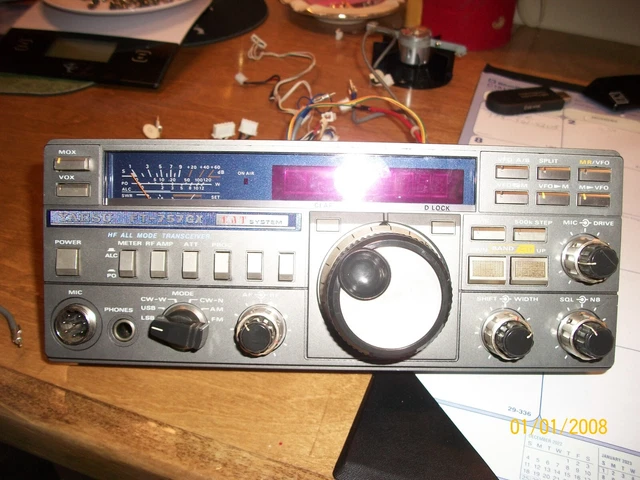 Yaesu Ft-757gx front panel display