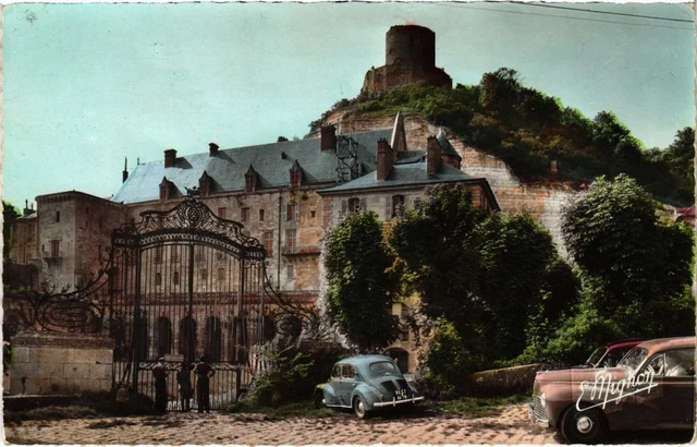 CPA La Roche-Guyon Le Chateau FRANCE (1332877)